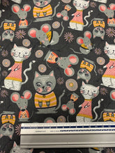 Load image into Gallery viewer, Cats - Half Metre
