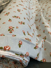 Load image into Gallery viewer, Pinspot Rose Jersey-HALF
