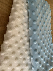 2 x Fat quarter Dimple fleece