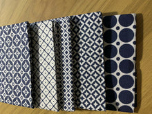 Load image into Gallery viewer, 5 x Fat Quarters Medleys
